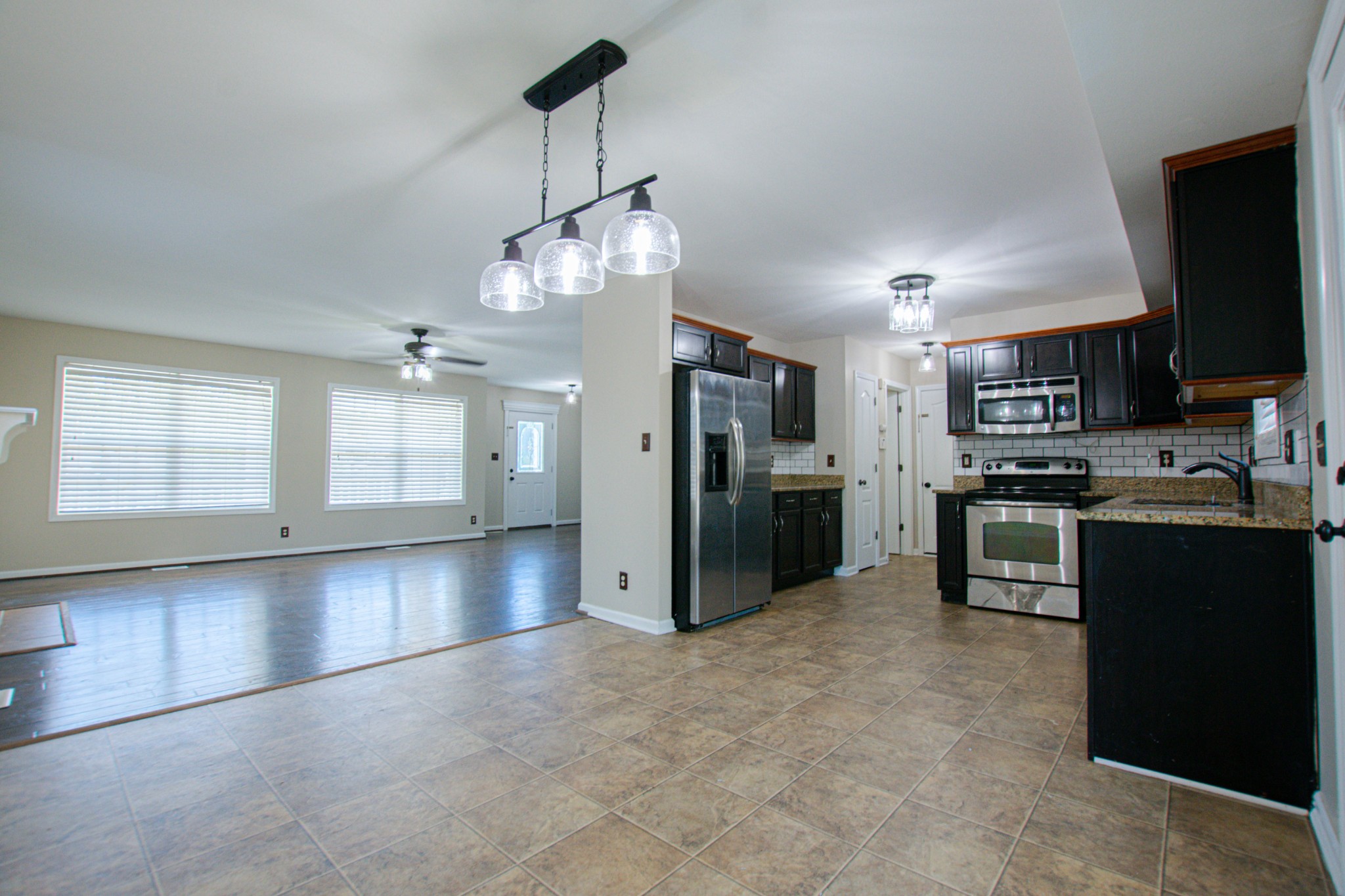 Image 7 of 22 For 8399 Gower Trail