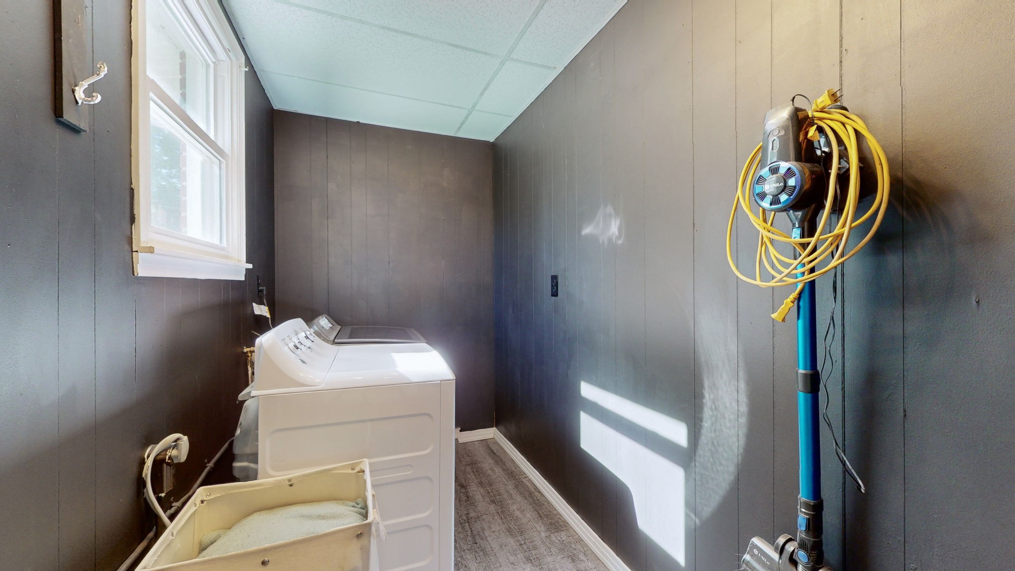 Image 14 of 22 For 8397 Gower Trail