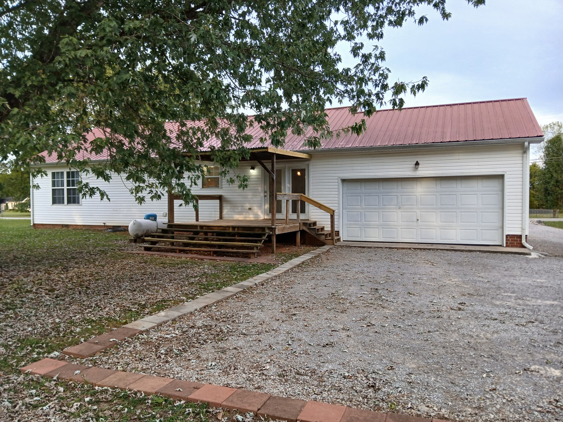Image 10 of 22 For 8393 Gower Trail