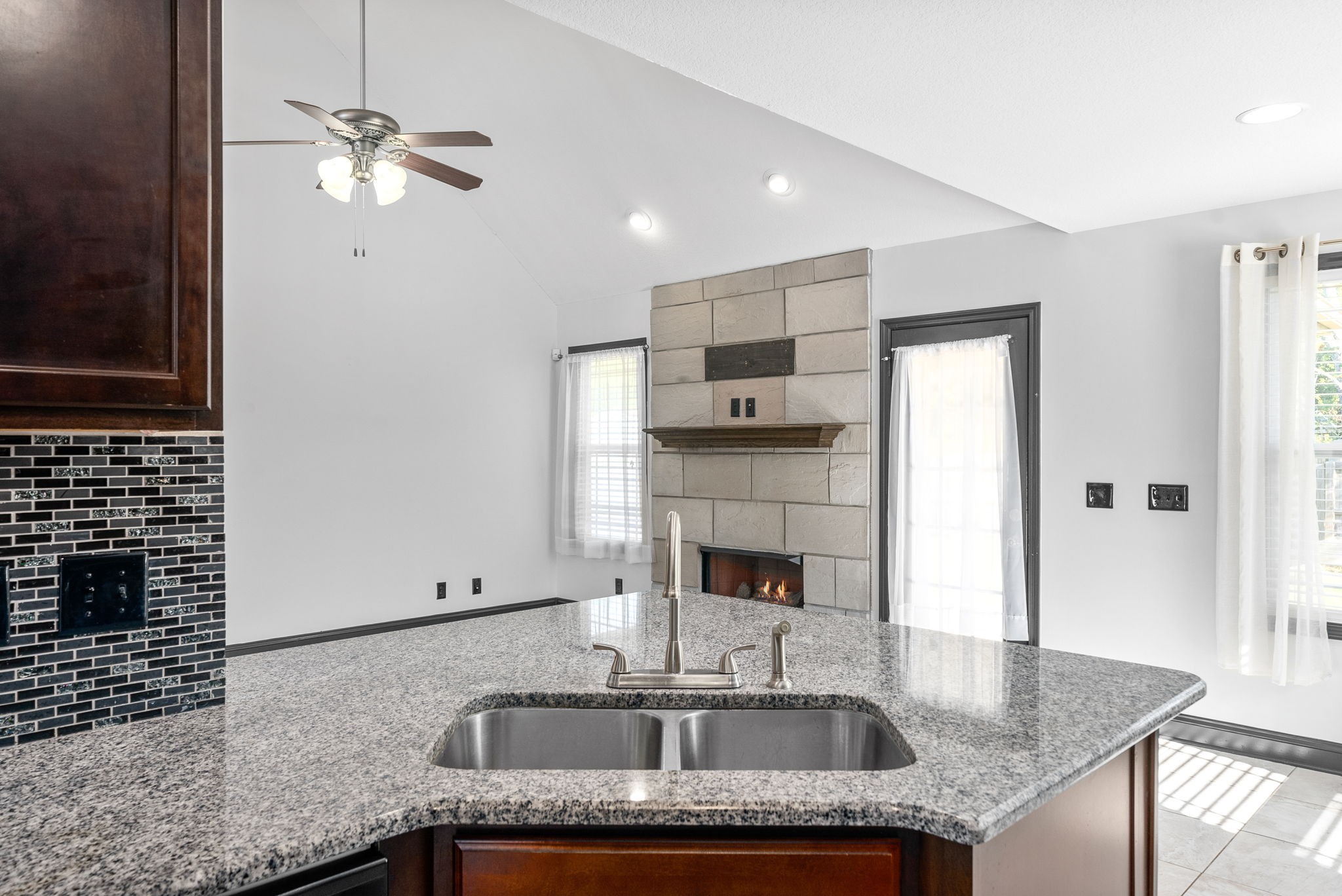 Image 14 of 46 For 1728 Cornwallis Parkway