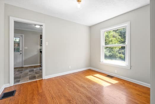Image 5 of 12 For 8273 86th Court Road