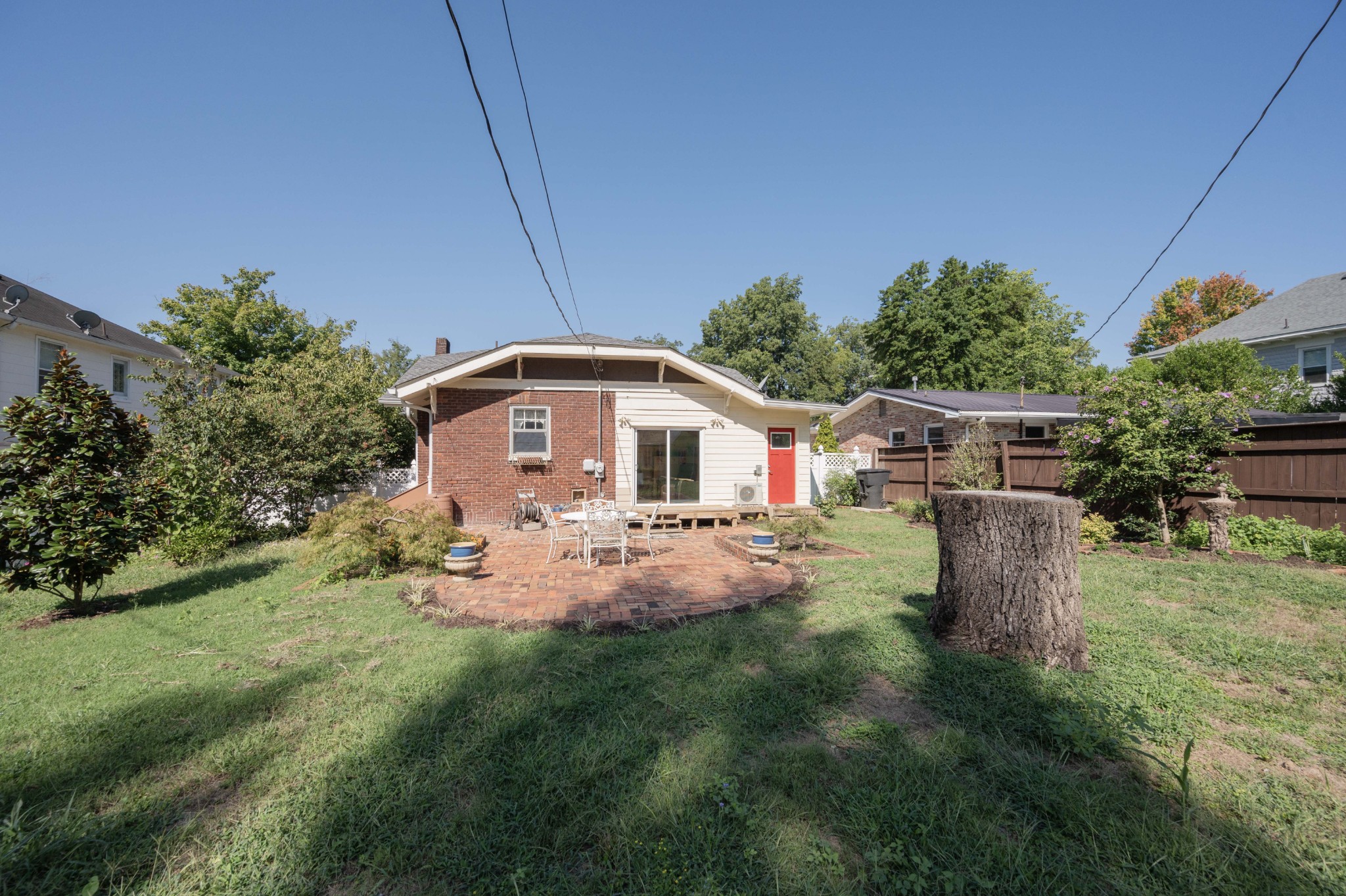 Image 2 of 30 For 16824 17th Avenue
