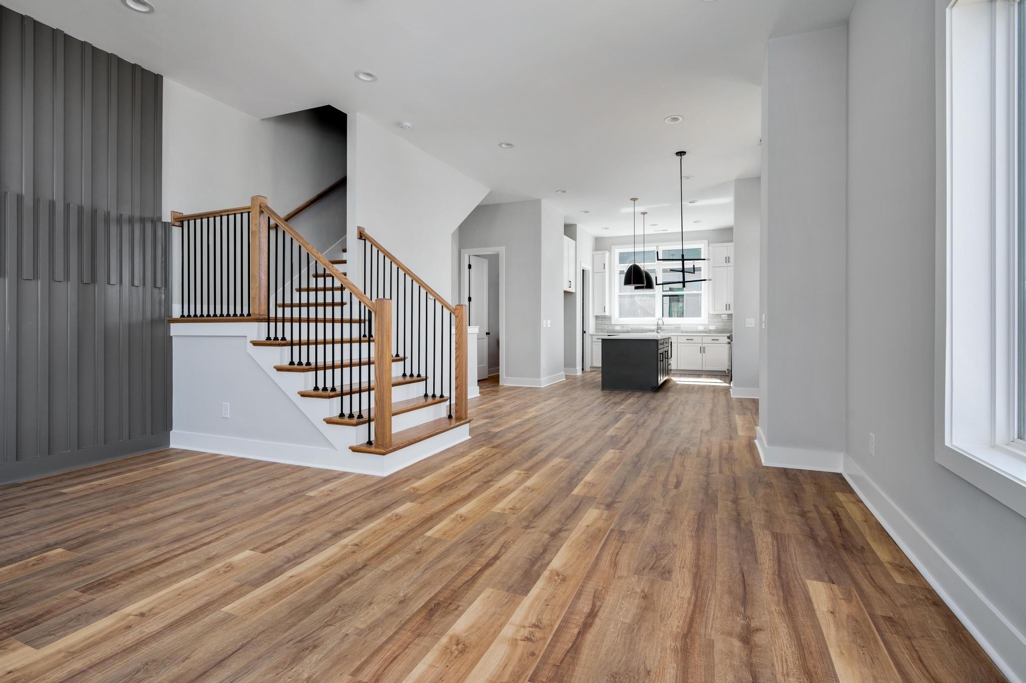 Image 10 of 62 For 8293 158th Street