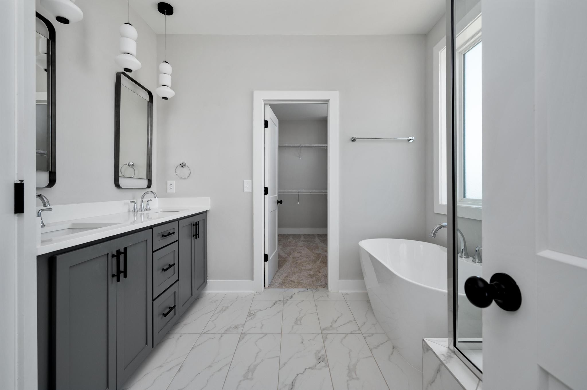 Image 15 of 62 For 8293 158th Street