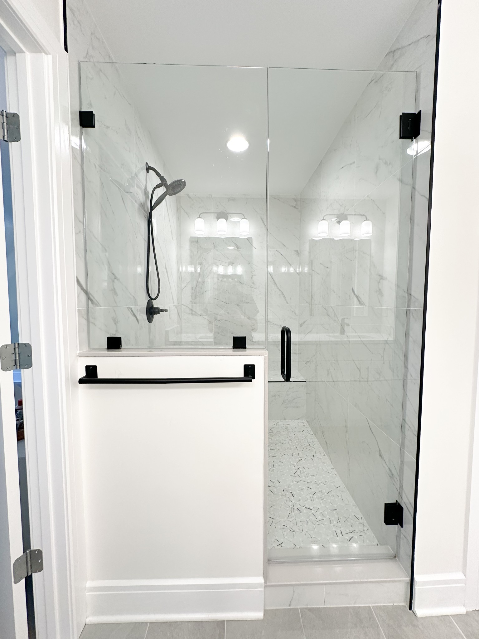 Image 18 of 52 For 6925 Highway 225a