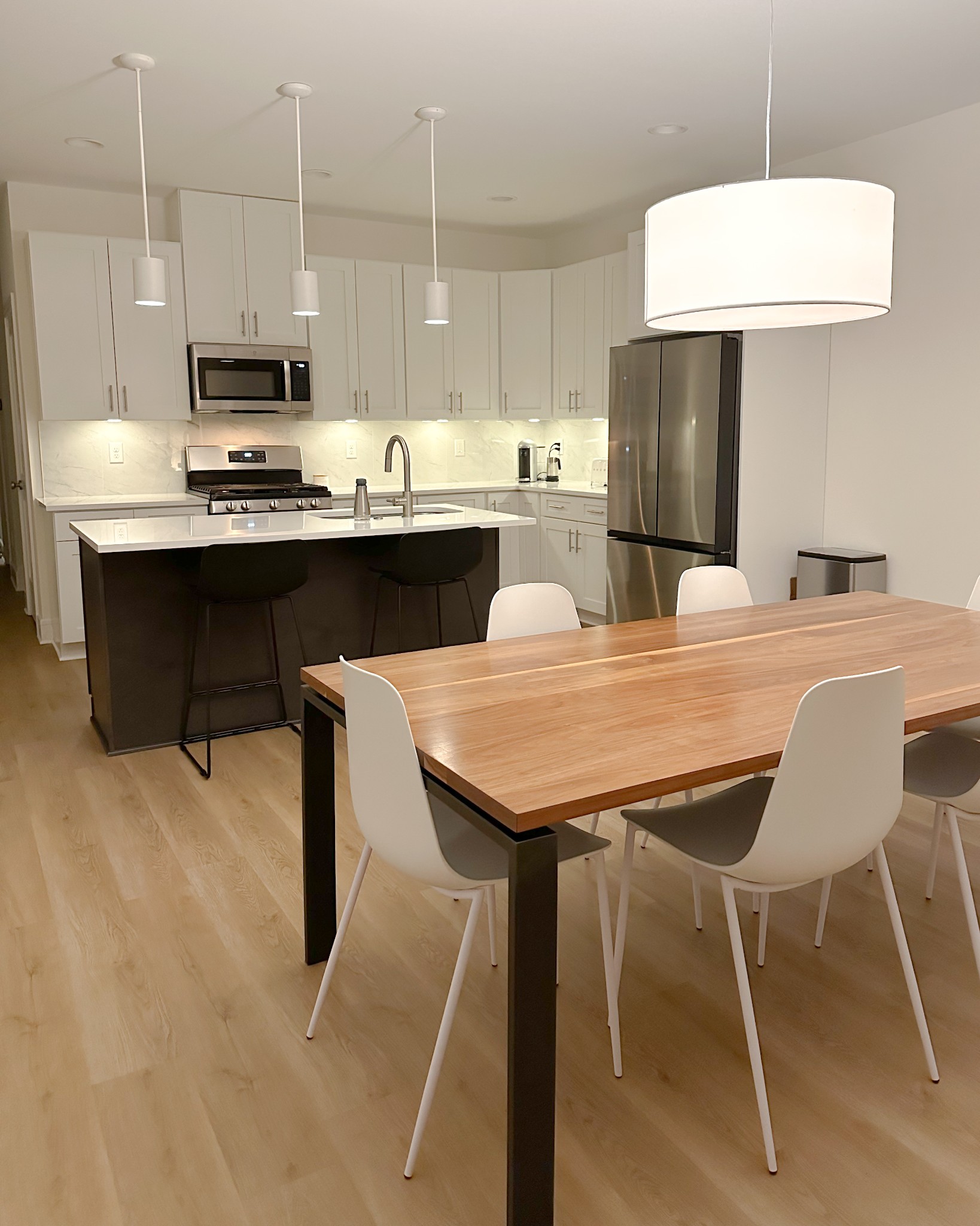 Image 8 of 52 For 6925 Highway 225a