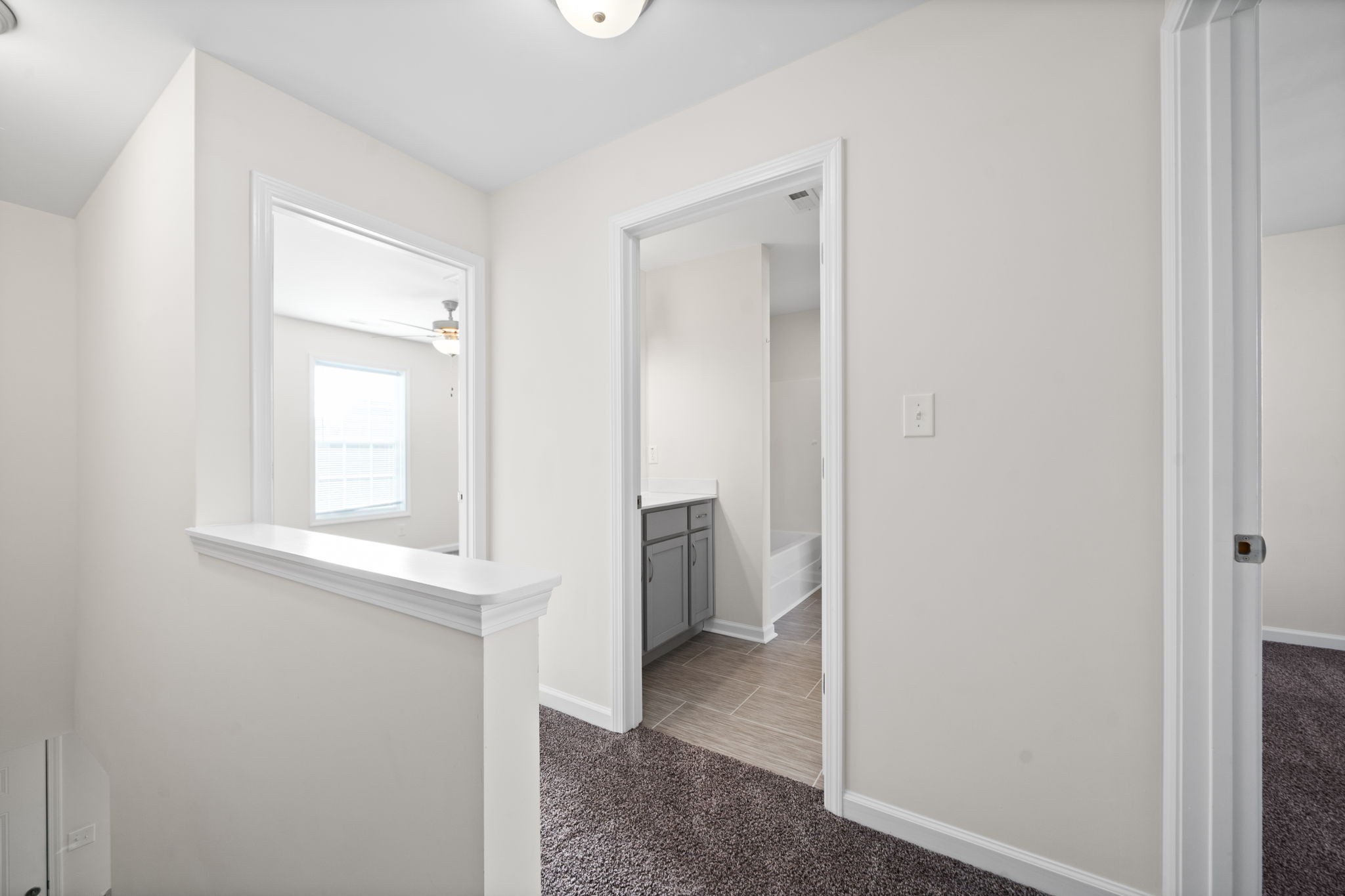 Image 21 of 31 For 2829 Lakefront Drive