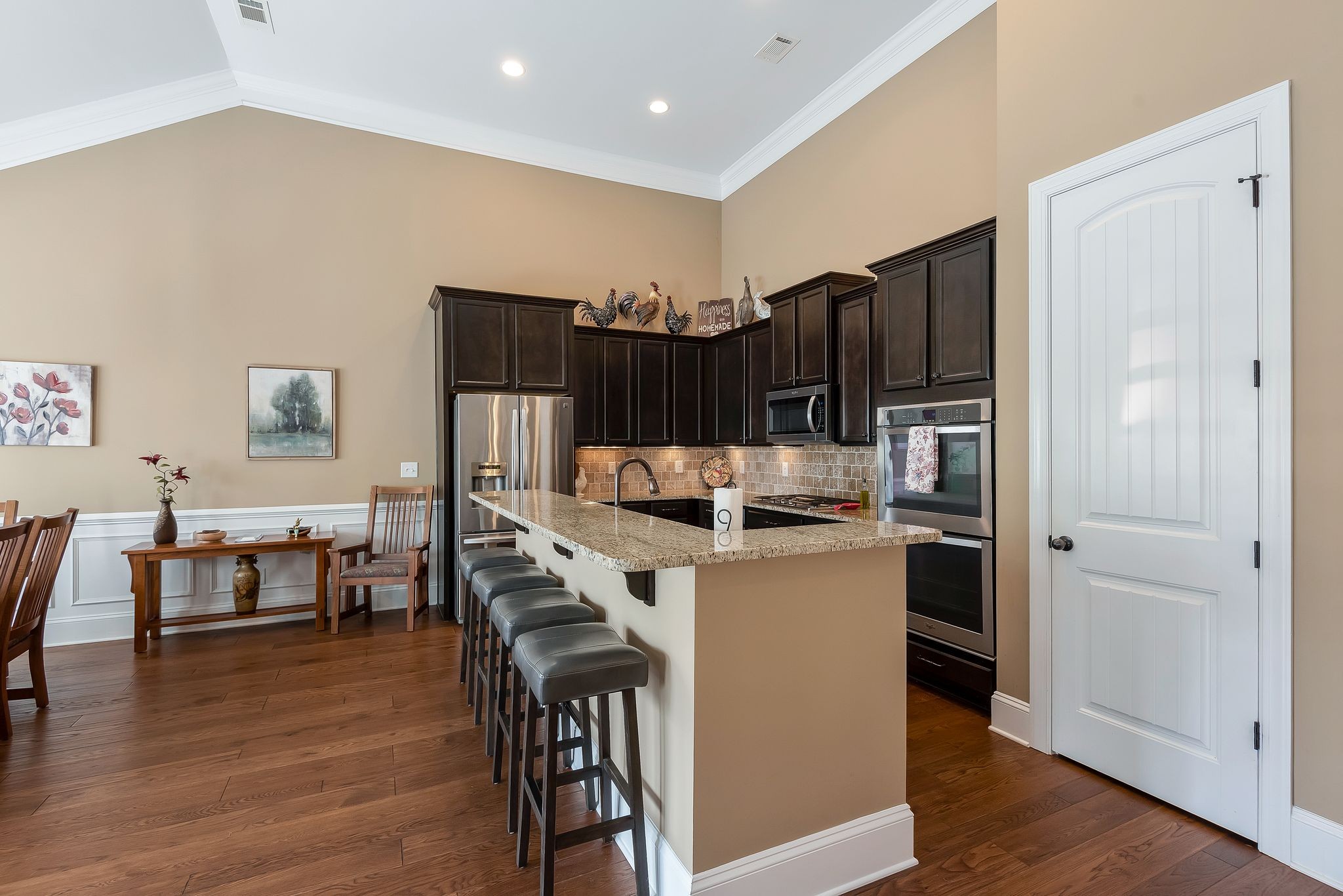 Image 12 of 33 For 2608 Botello Avenue