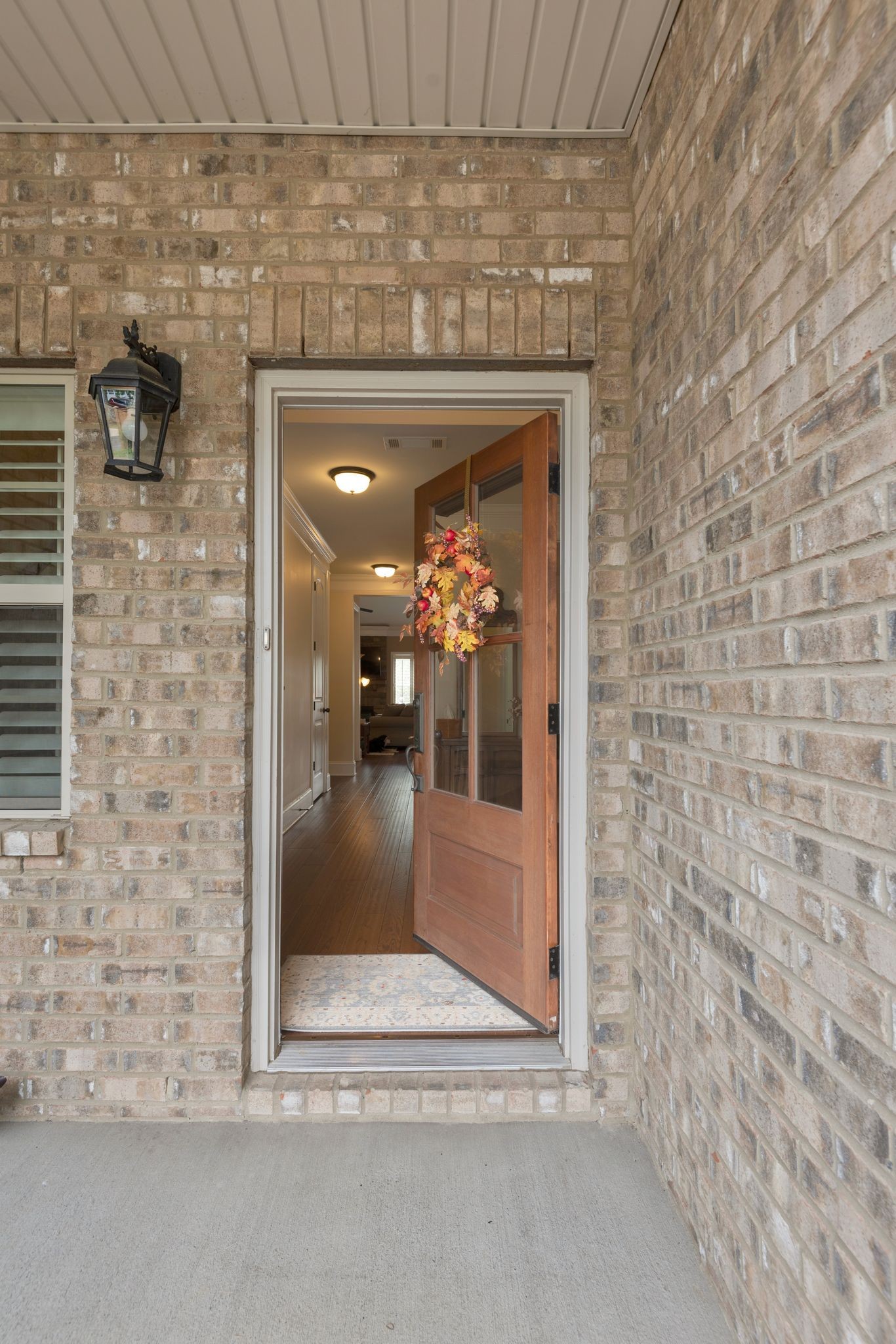 Image 4 of 33 For 2608 Botello Avenue