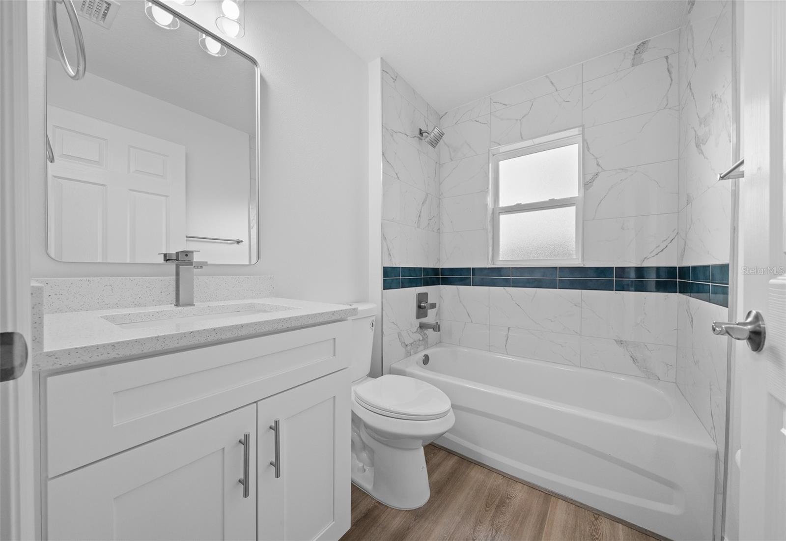 Image 29 of 39 For 7 Walnut Place