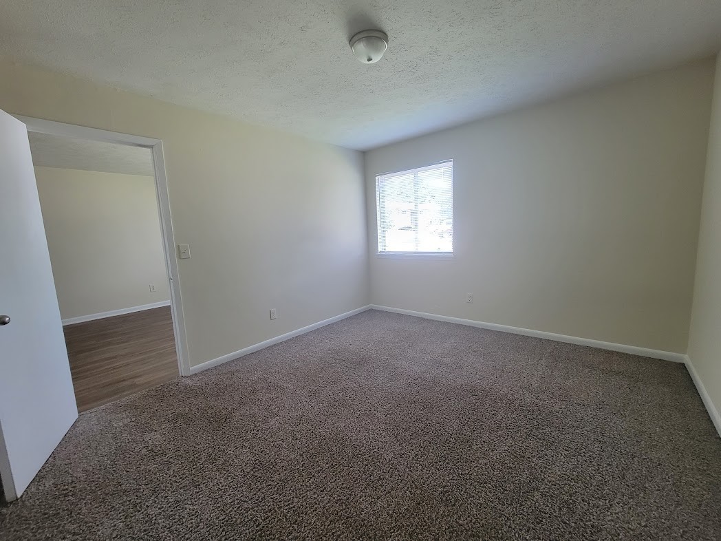 Image 9 of 18 For 16155 128th Lane