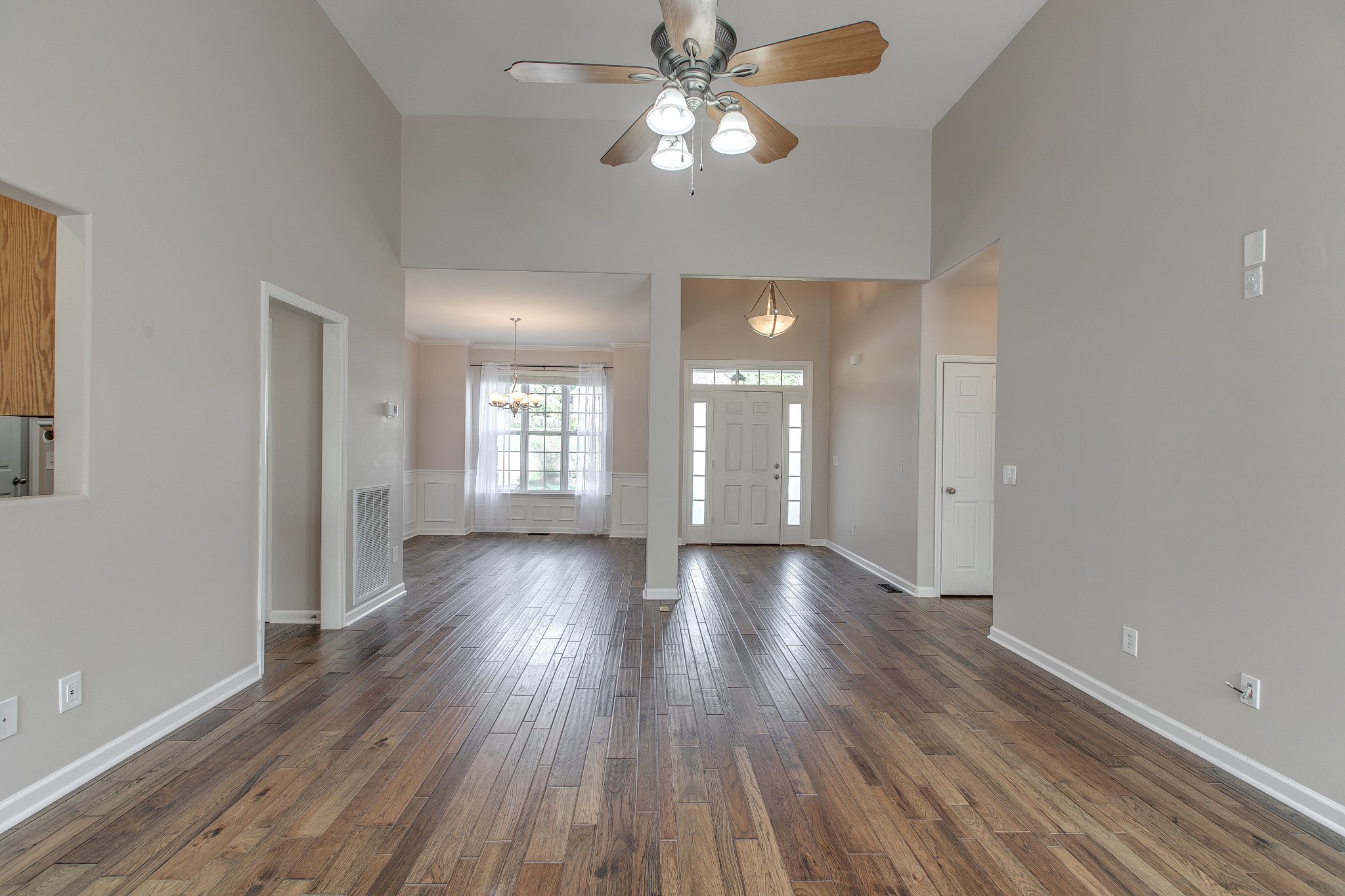 Image 11 of 32 For 4386 158 Court