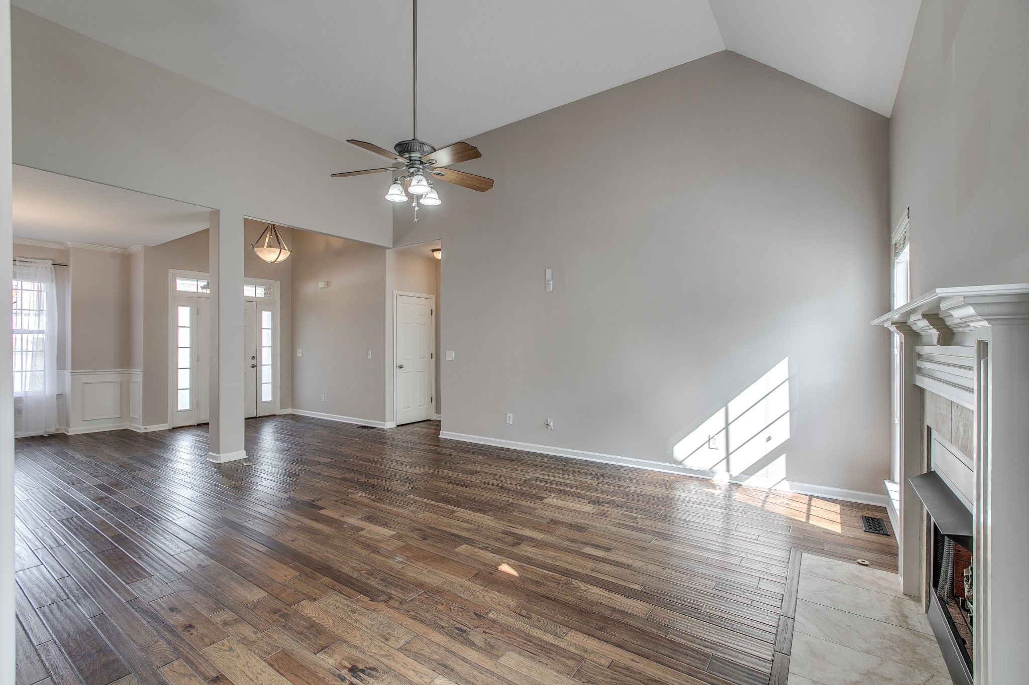 Image 12 of 32 For 4386 158 Court