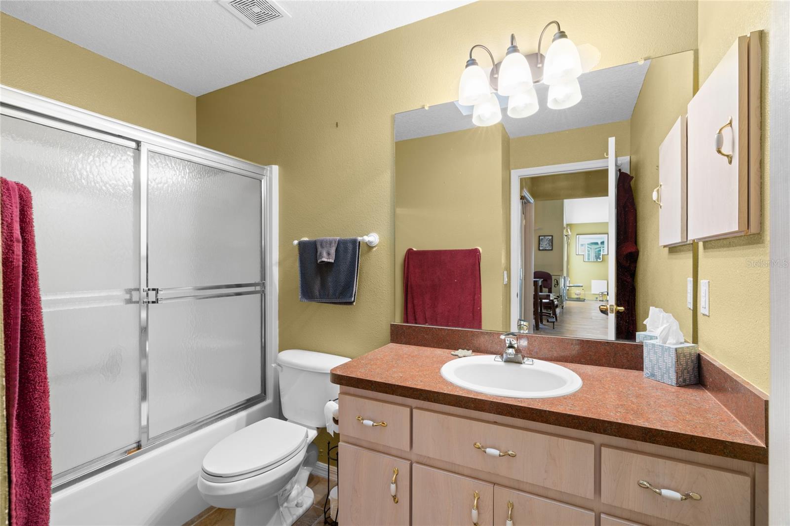 Listing photo id 12 for 10468 Drew Bryant Circle