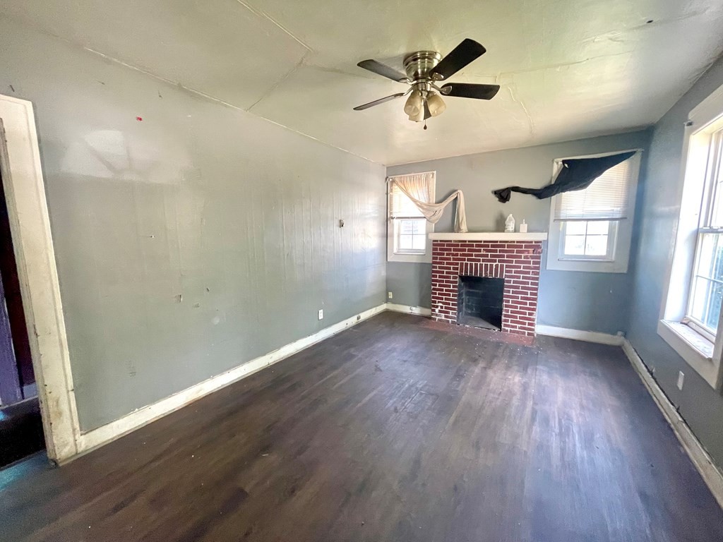 Image 3 of 15 For 12565 143rd Court