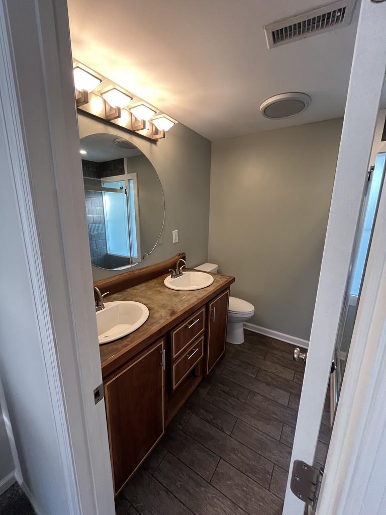 Image 18 of 24 For 3740 5th Street