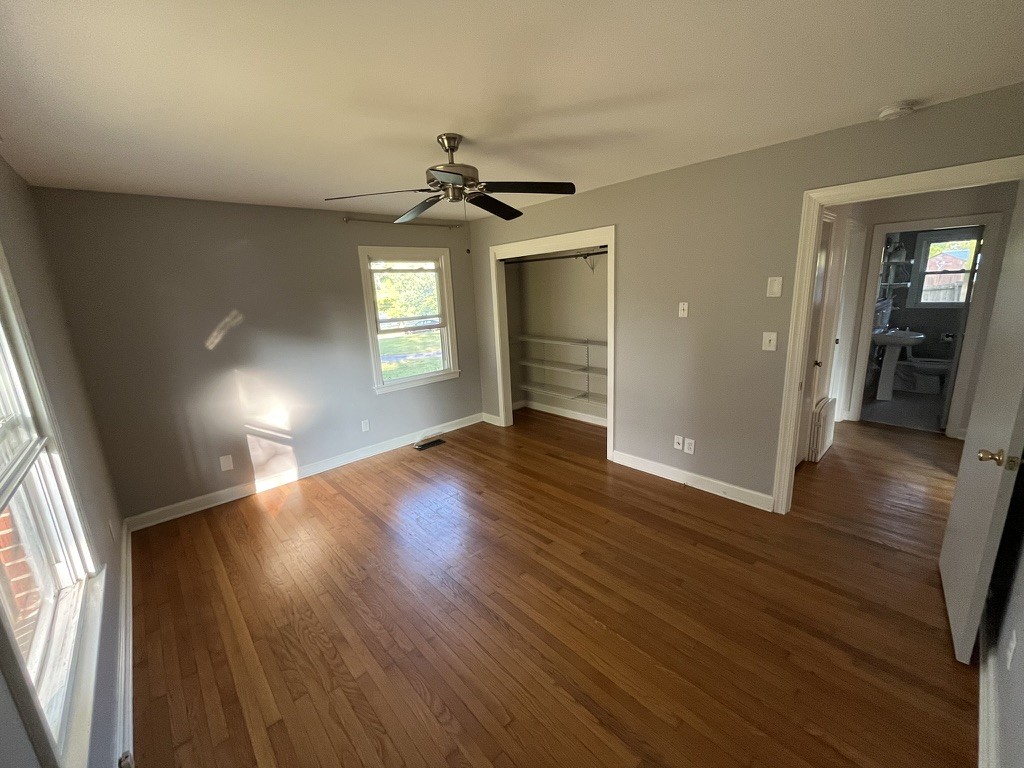 Image 5 of 24 For 3740 5th Street