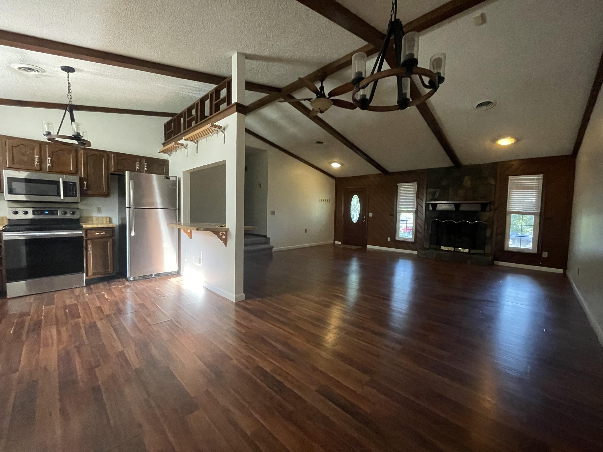 Image 5 of 54 For 22736 117th Street