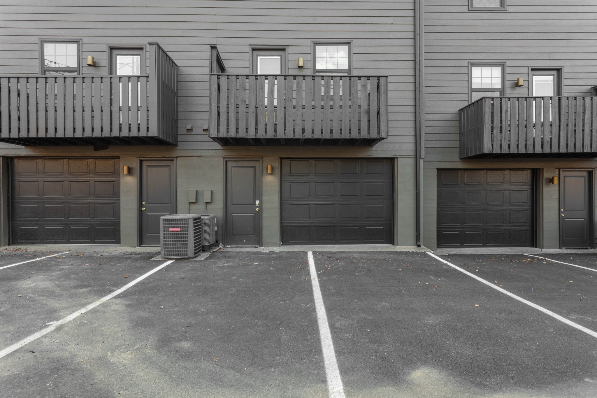 Image 15 of 46 For 7571 64th Street Road