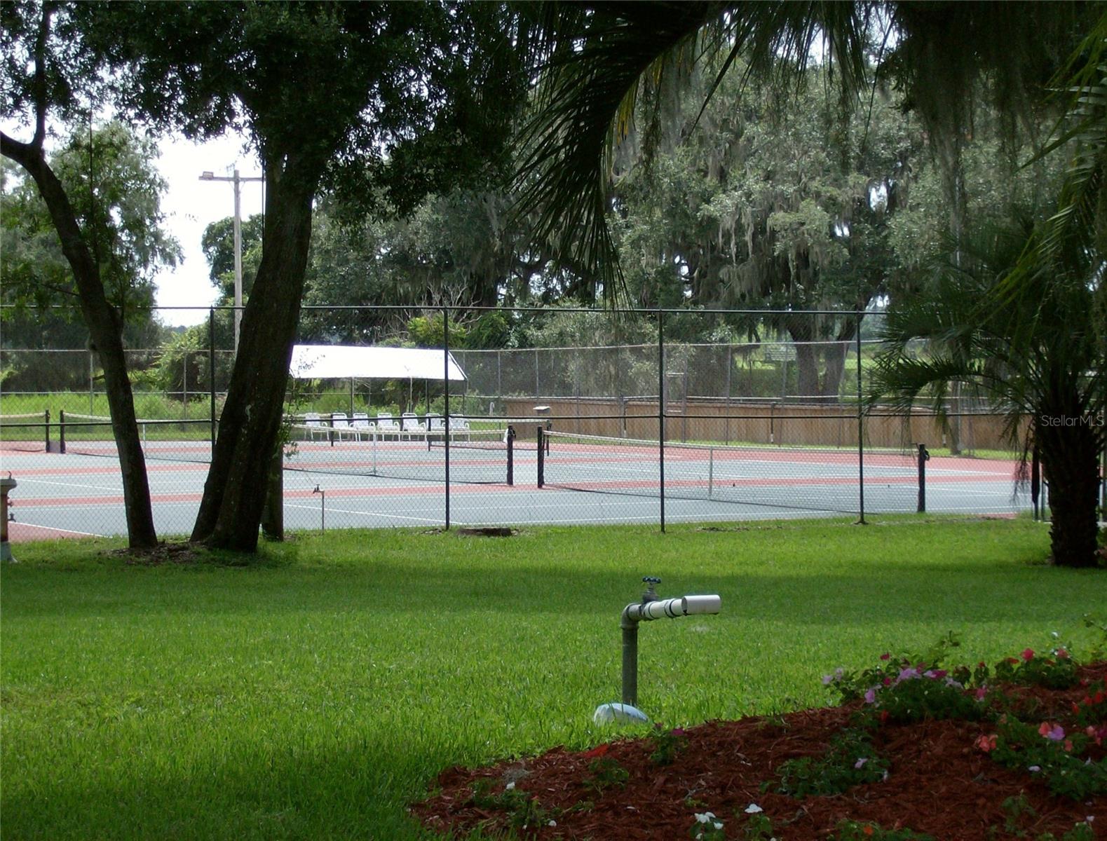 Image 43 of 48 For 2008 Tweed Court