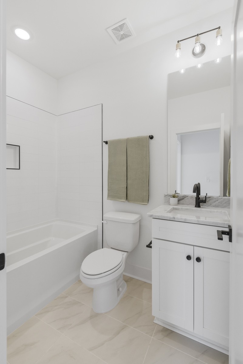 Image 13 of 41 For 2208 Orkney Drive