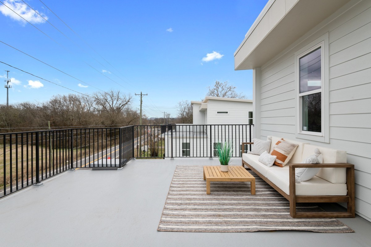 Image 21 of 41 For 2208 Orkney Drive