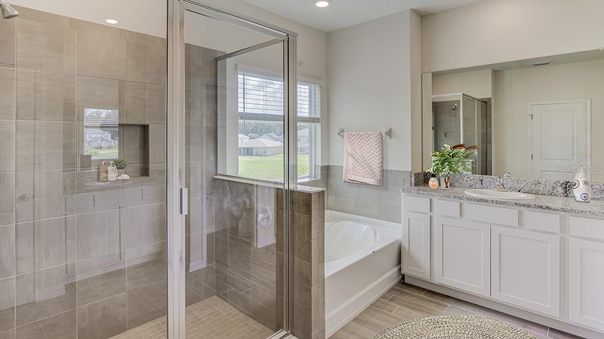 Image 11 of 17 For 5245 52nd Drive