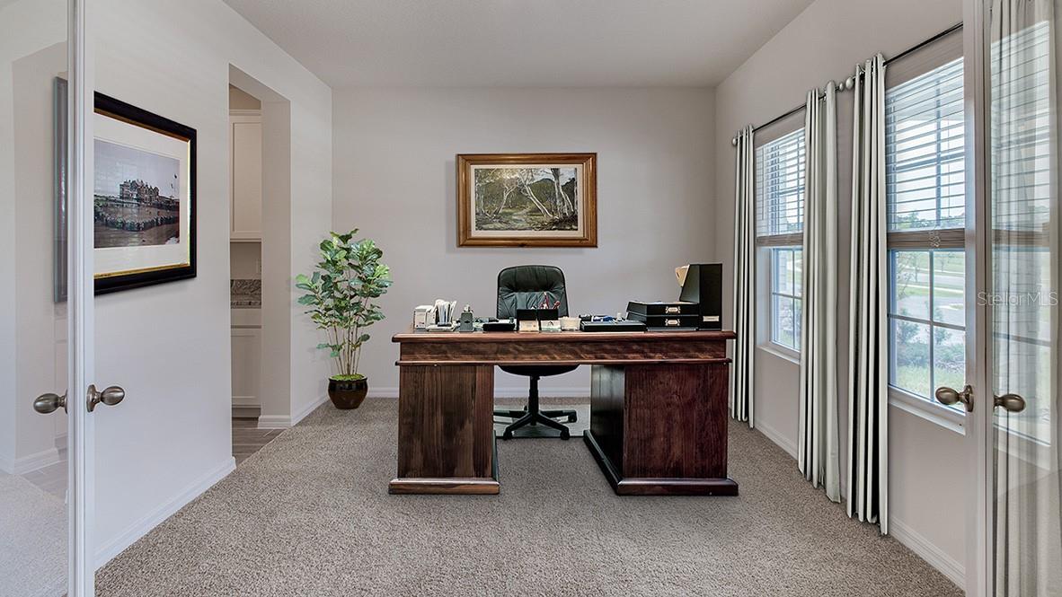 Image 2 of 17 For 5245 52nd Drive