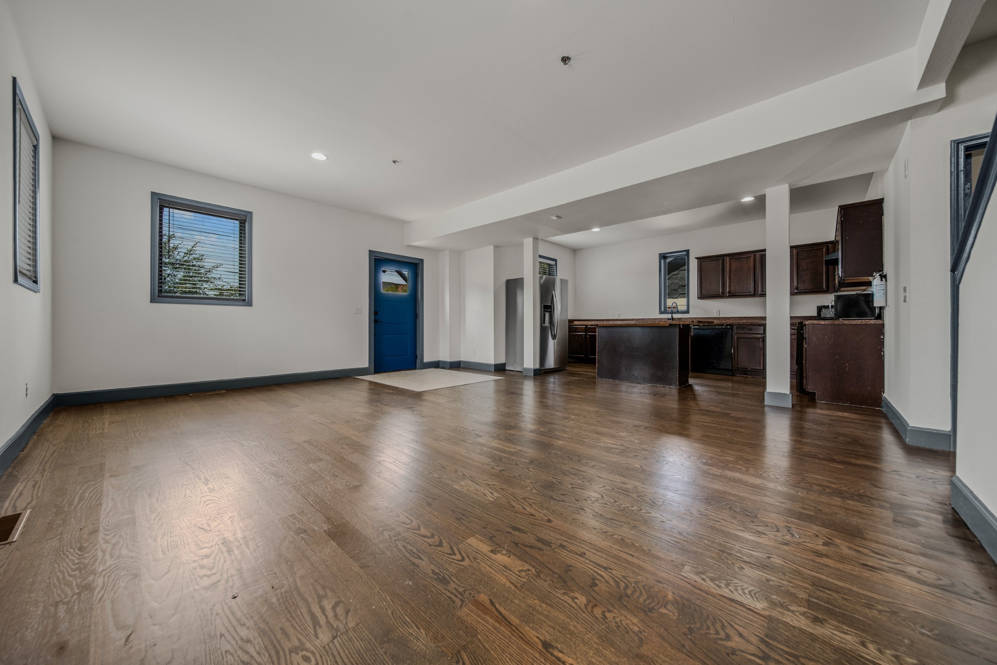 Listing photo id 10 for 2434 Walnut Heights Road
