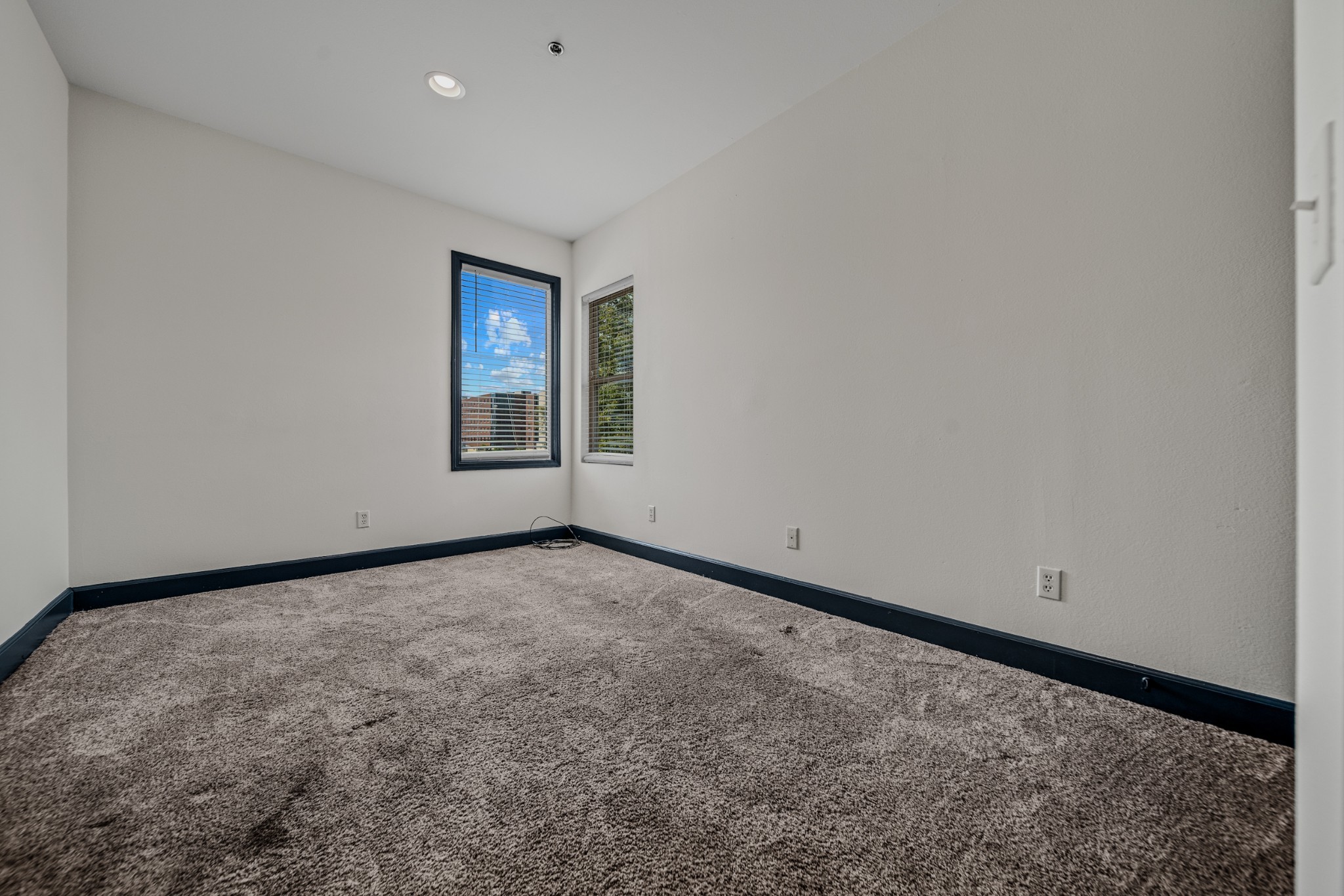 Listing photo id 18 for 2434 Walnut Heights Road