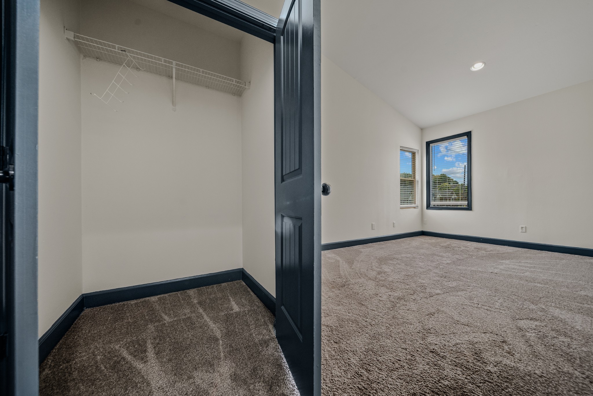 Listing photo id 22 for 2434 Walnut Heights Road