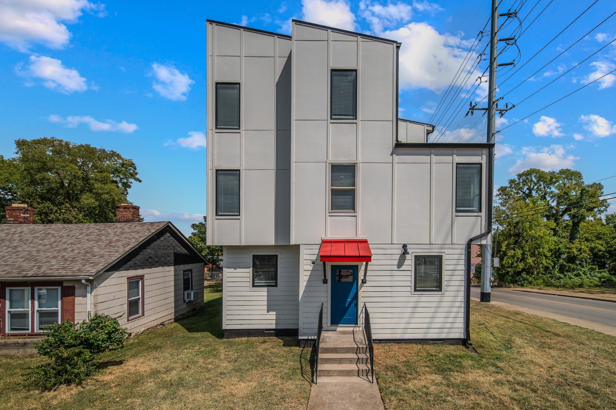 Listing photo id 3 for 2434 Walnut Heights Road