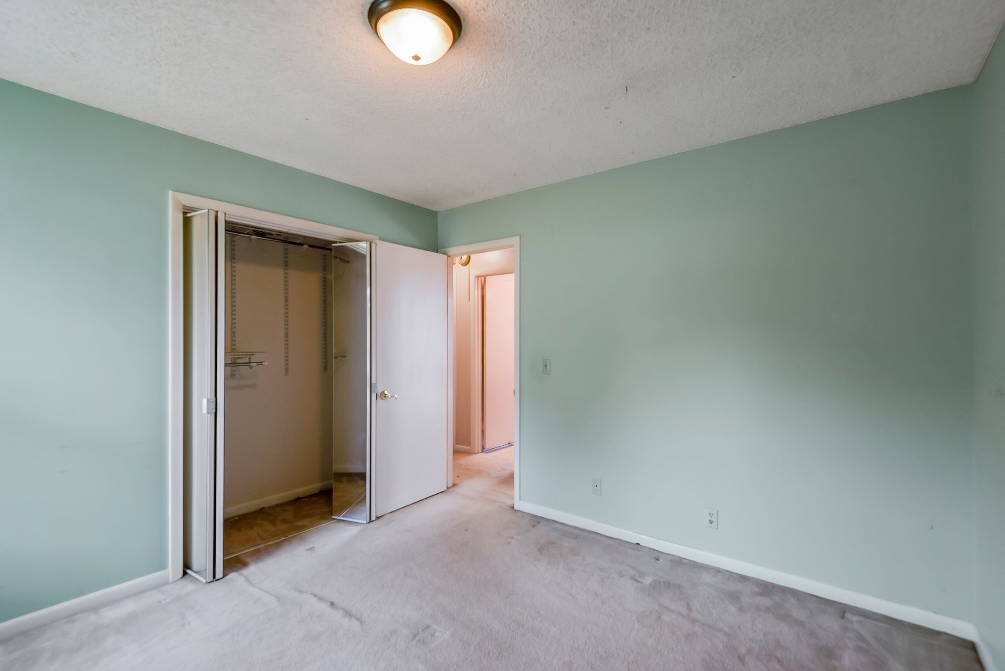 Image 14 of 25 For 8867 46th Terrace