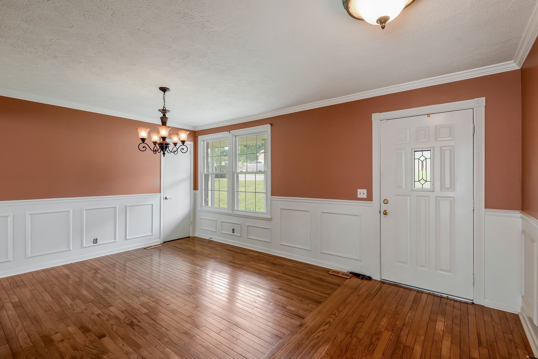 Image 6 of 25 For 8867 46th Terrace