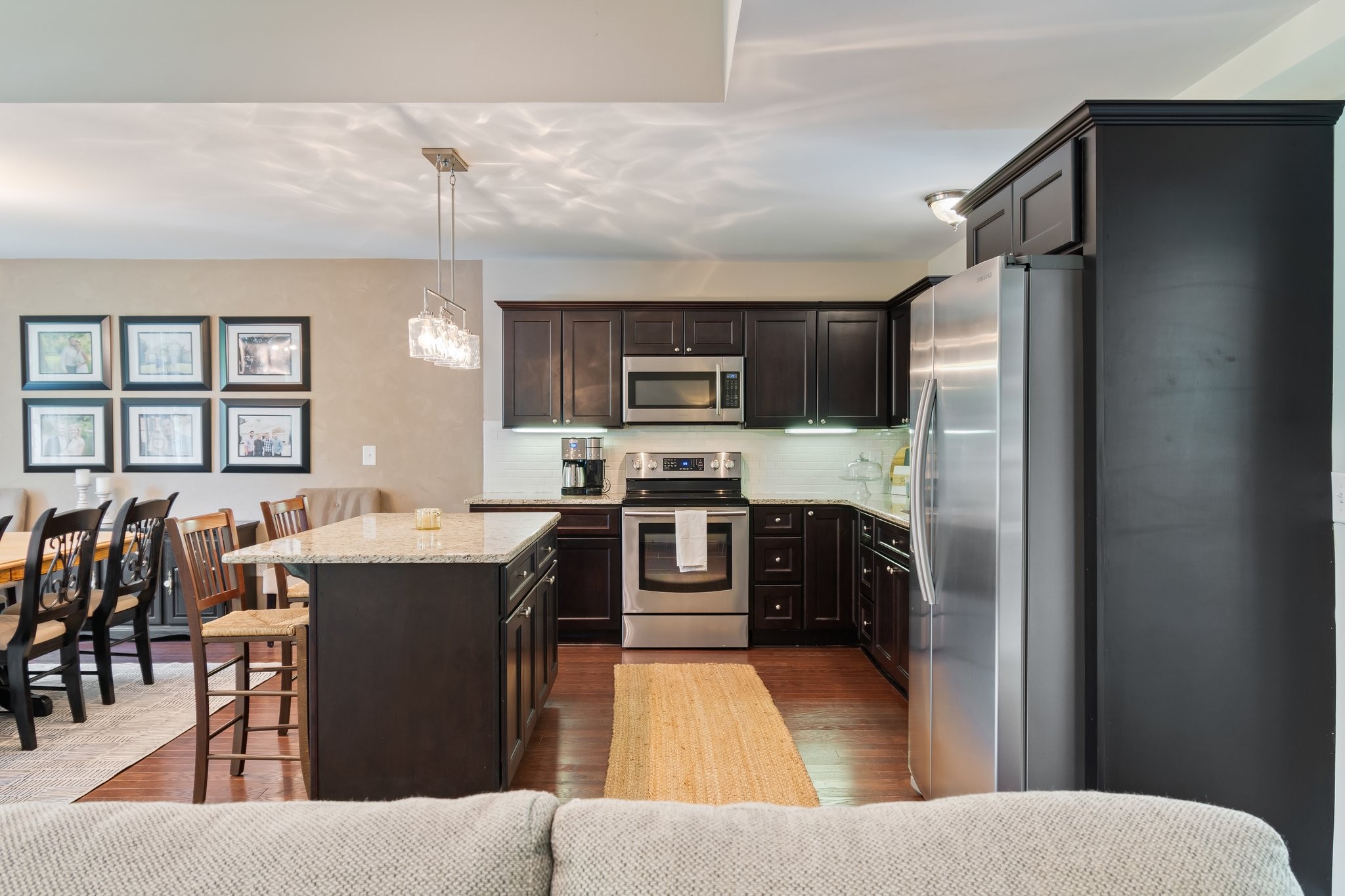 Image 21 of 28 For 15368 Sw 30th St