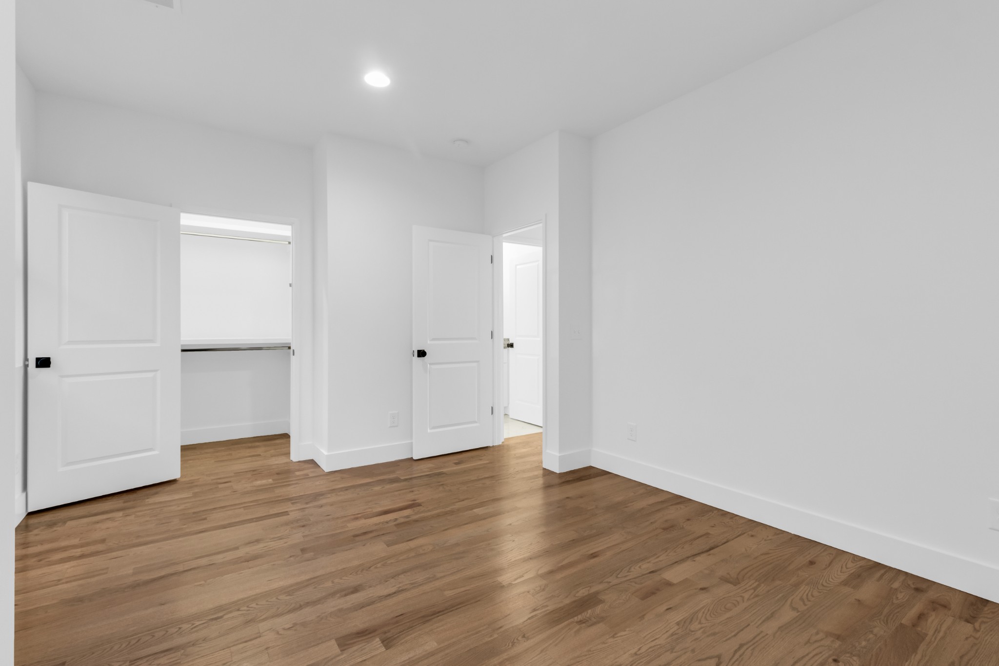 Image 42 of 54 For 5306 Comstock Place