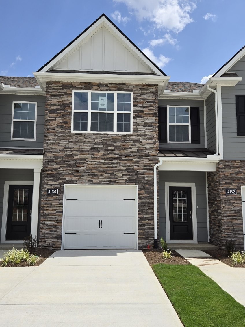 Image 21 of 21 For 13201 Sandalwood Drive 201