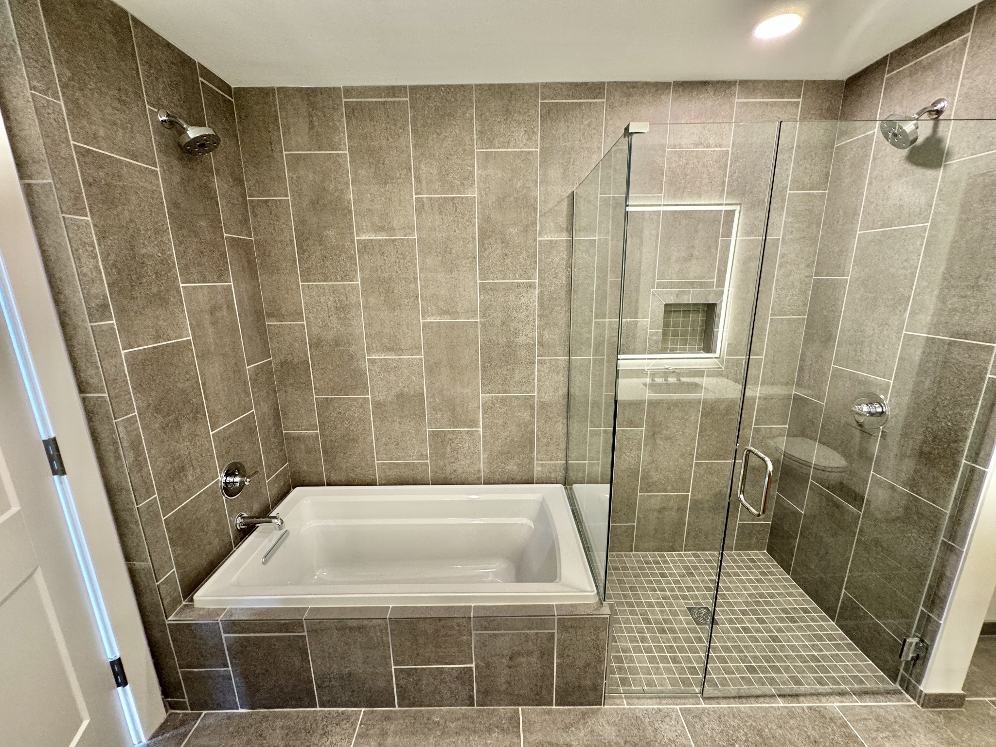 Image 18 of 52 For 14131 86th Terrace