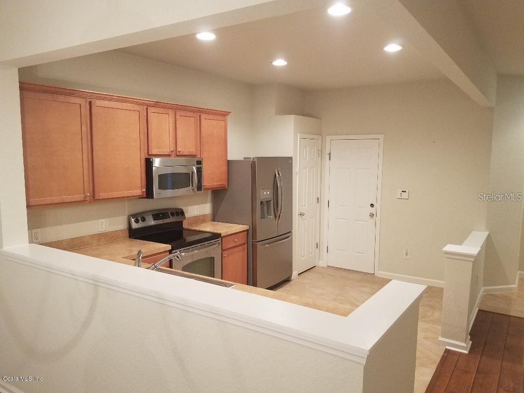 Image 2 of 17 For 4425 52nd Circle 105