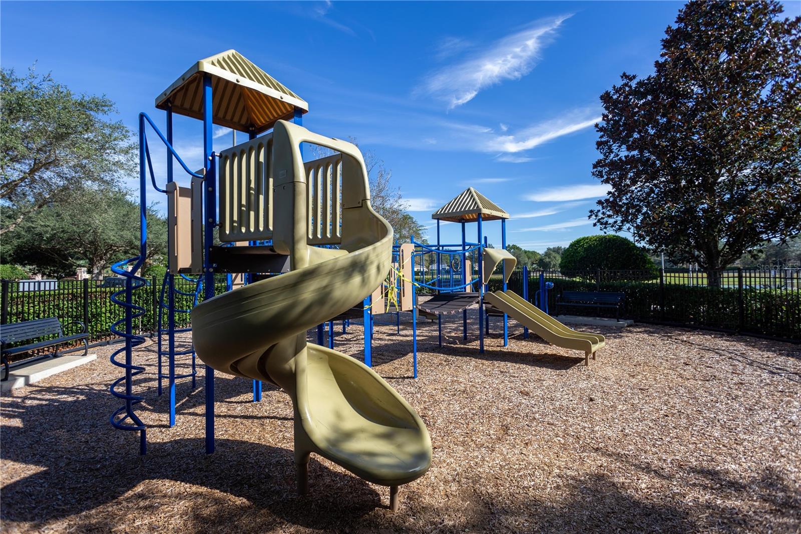Image 8 of 17 For 4425 52nd Circle 105