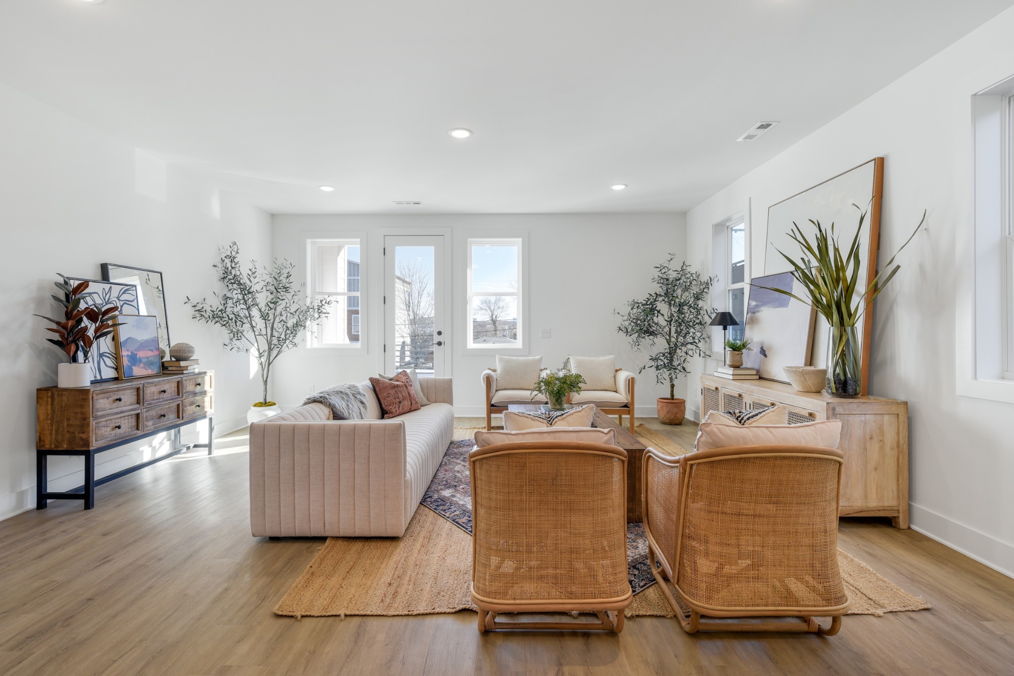 Image 17 of 21 For 6179 Star Court