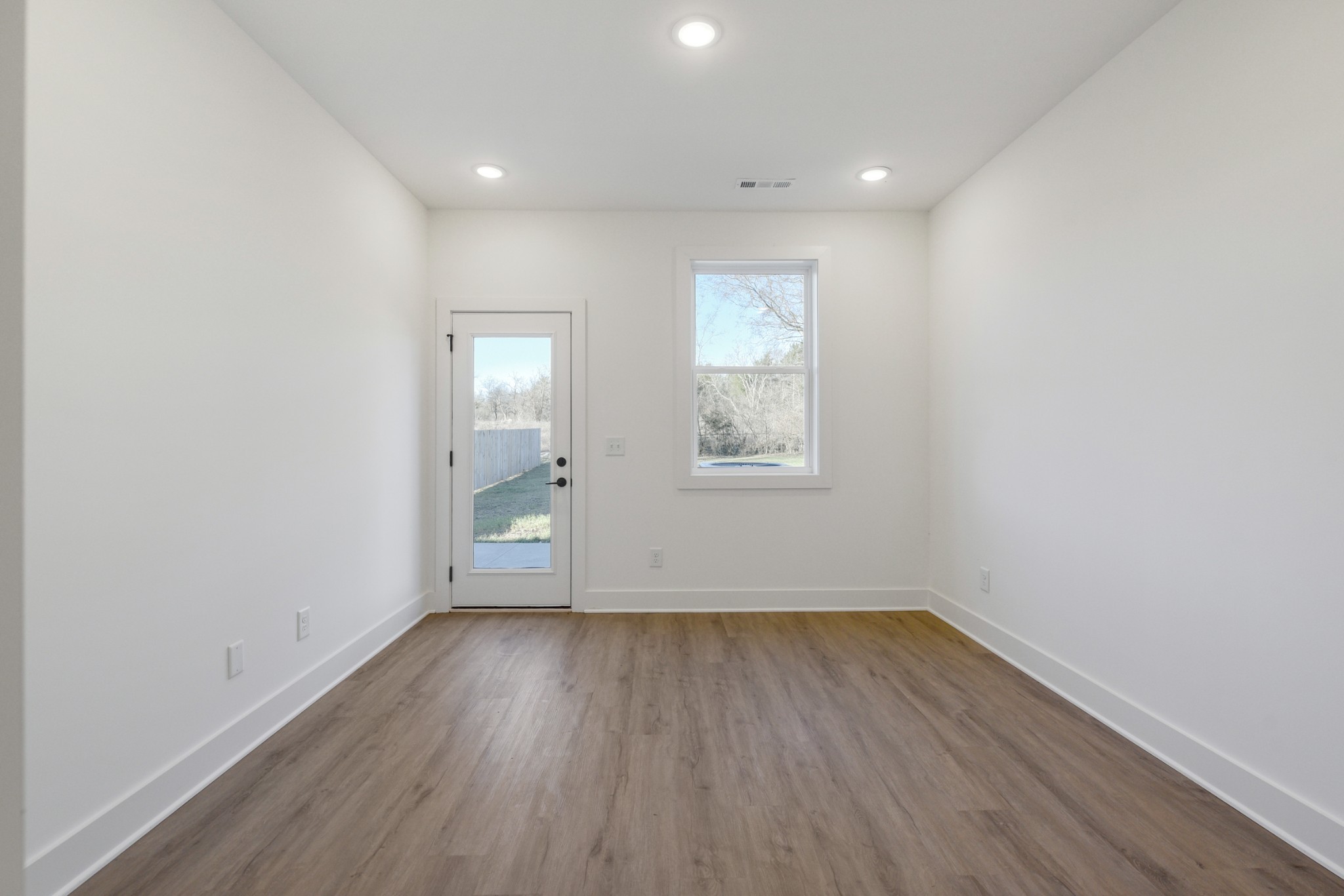 Image 8 of 21 For 6179 Star Court