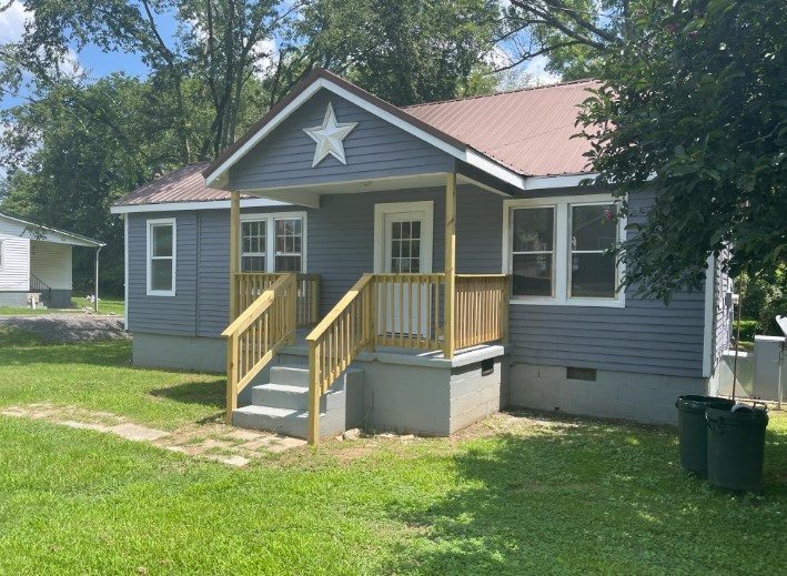 Image 3 of 31 For 4812 12th Place