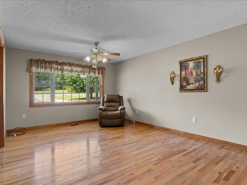 Image 18 of 64 For 14055 30th Terrace Road