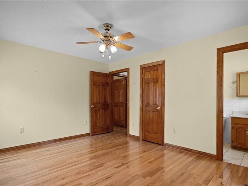 Image 19 of 64 For 14055 30th Terrace Road