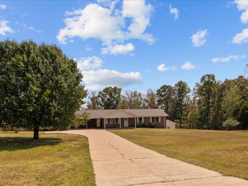 Image 4 of 64 For 14055 30th Terrace Road