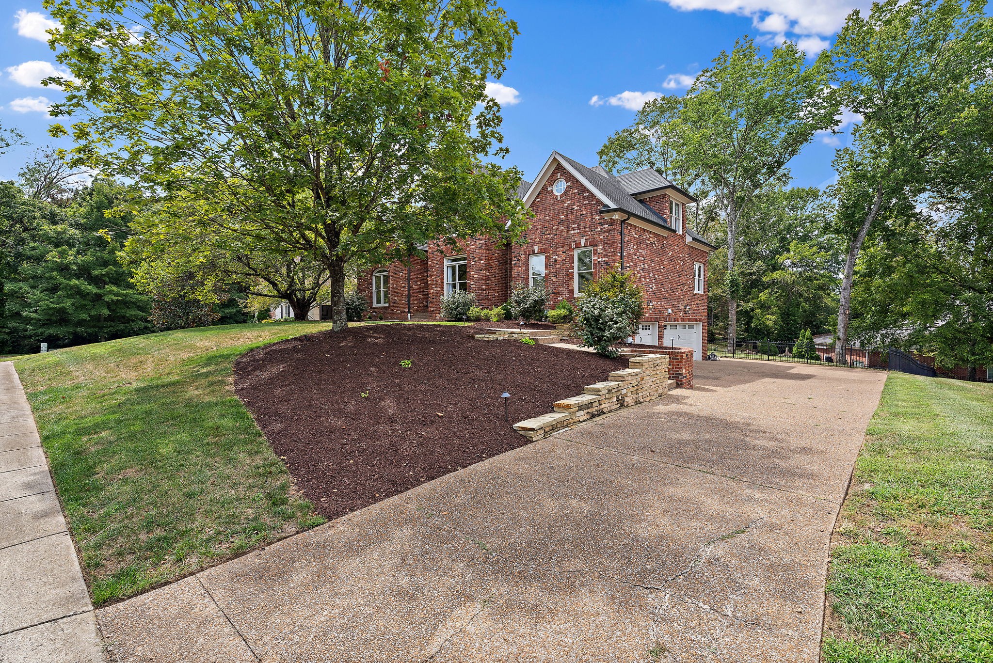 Image 3 of 37 For 16192 104th Terrace