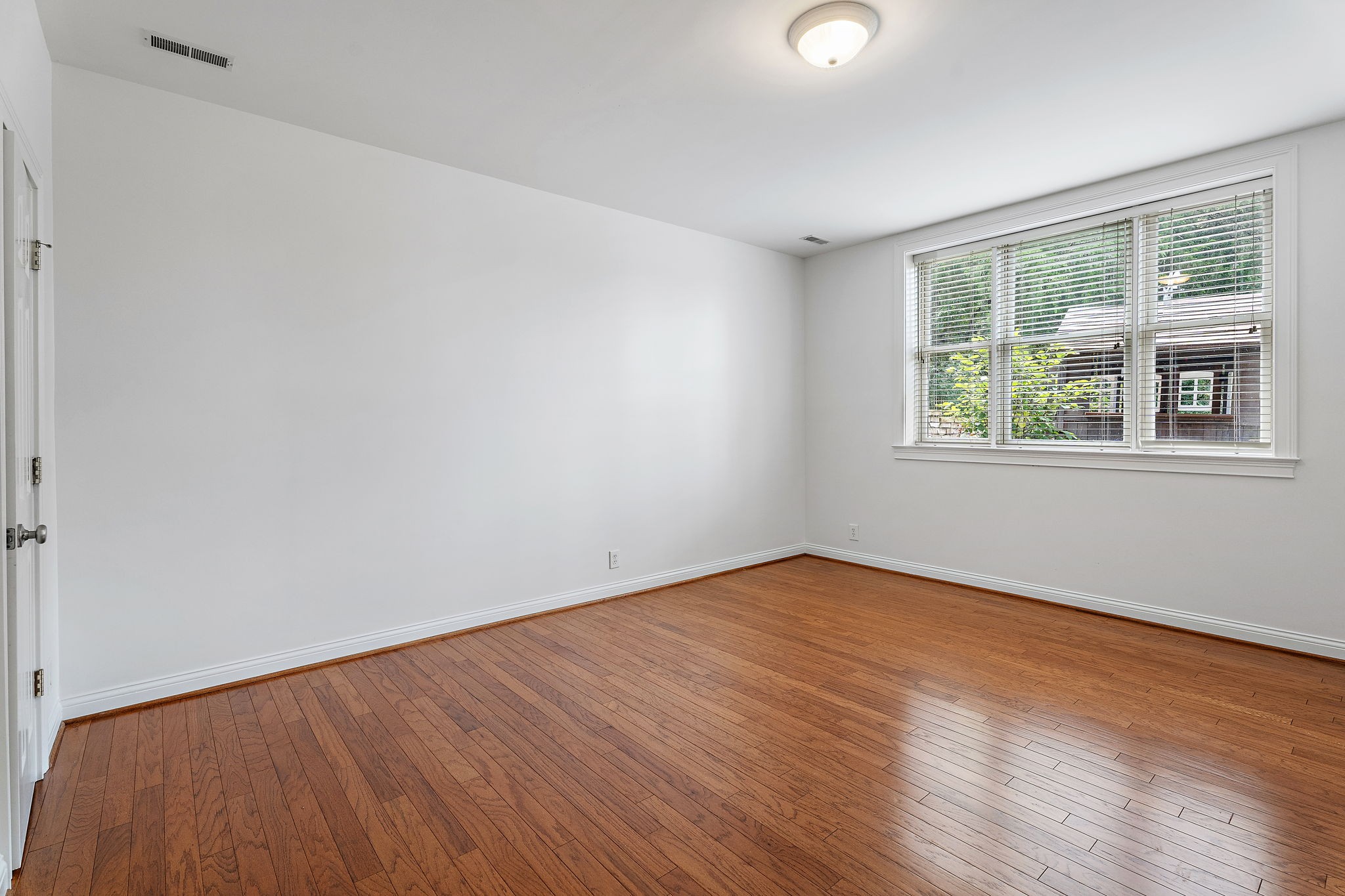 Image 35 of 37 For 16192 104th Terrace