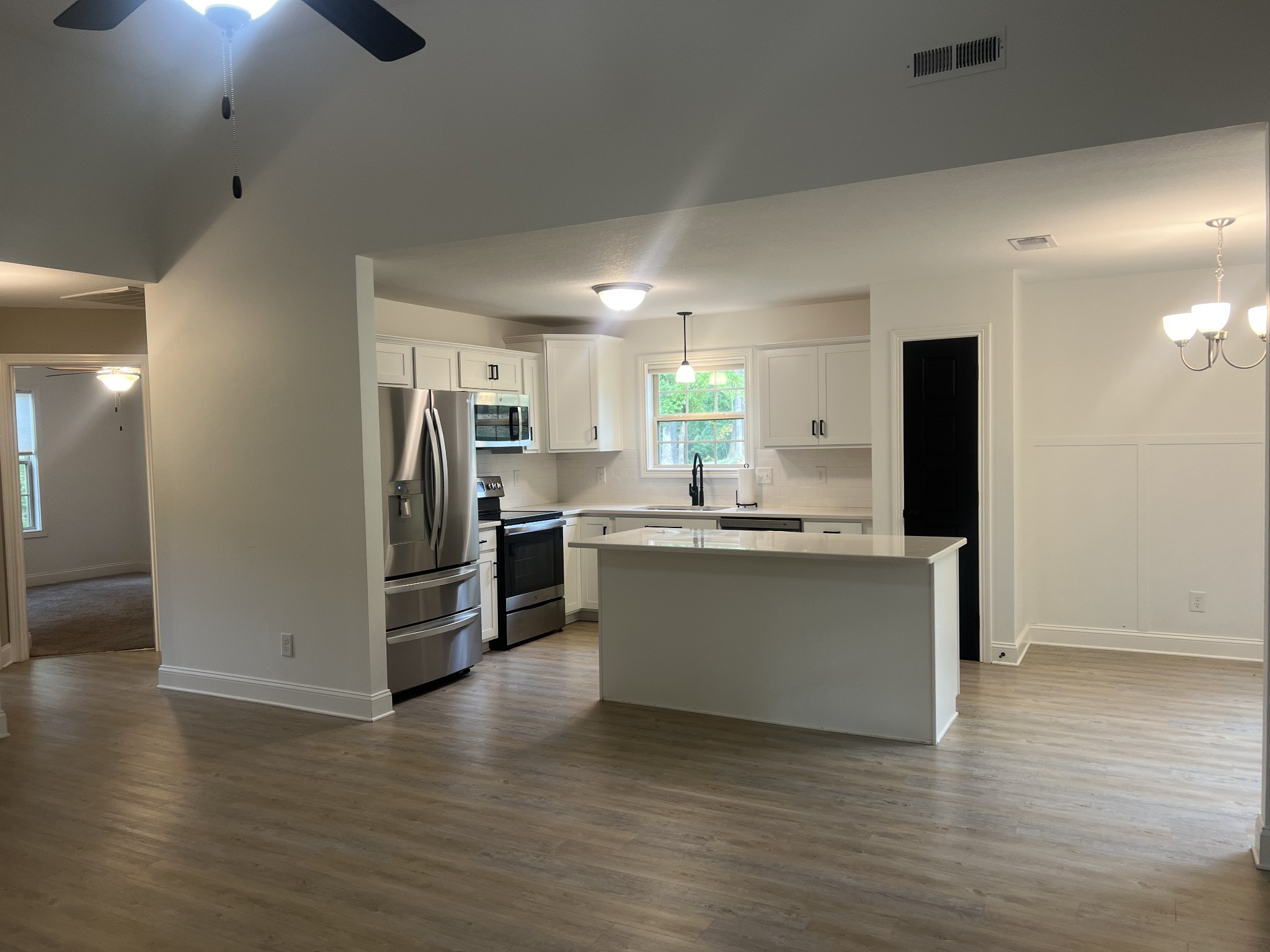 Image 4 of 31 For 114 11th Avenue