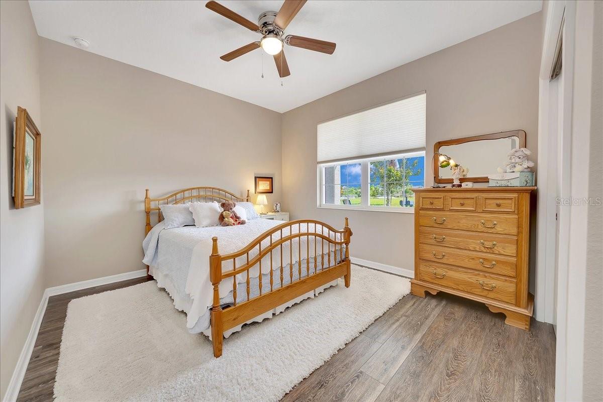 Image 11 of 50 For 7750 87th Avenue